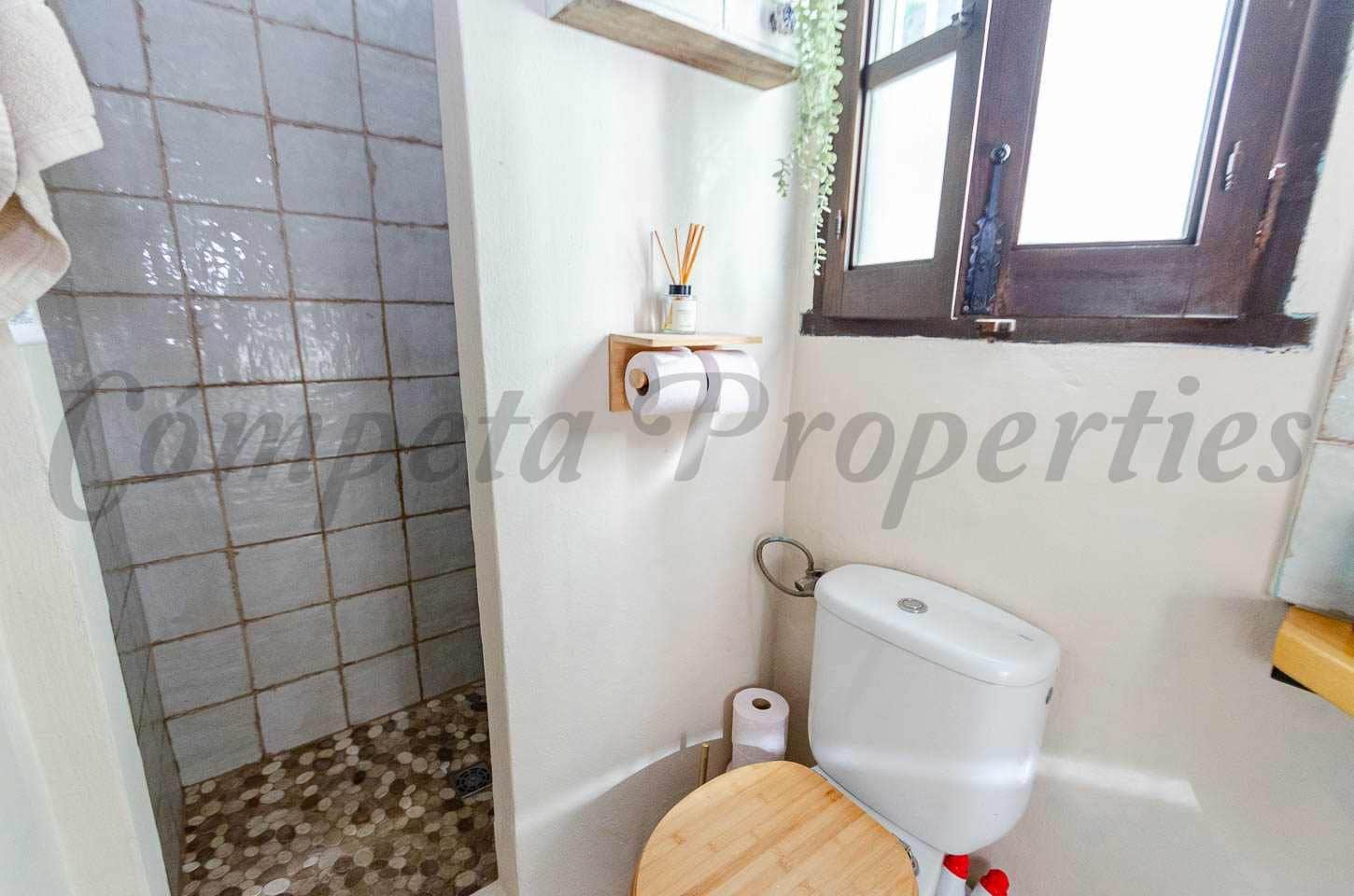 3 chambre Finca/Maison de Campagne à vendre à Archez avec piscine garage - 375 000 € (Ref: 10075713)