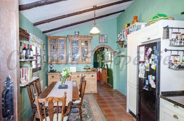 3 chambre Finca/Maison de Campagne à vendre à Archez avec piscine garage - 375 000 € (Ref: 10075713)