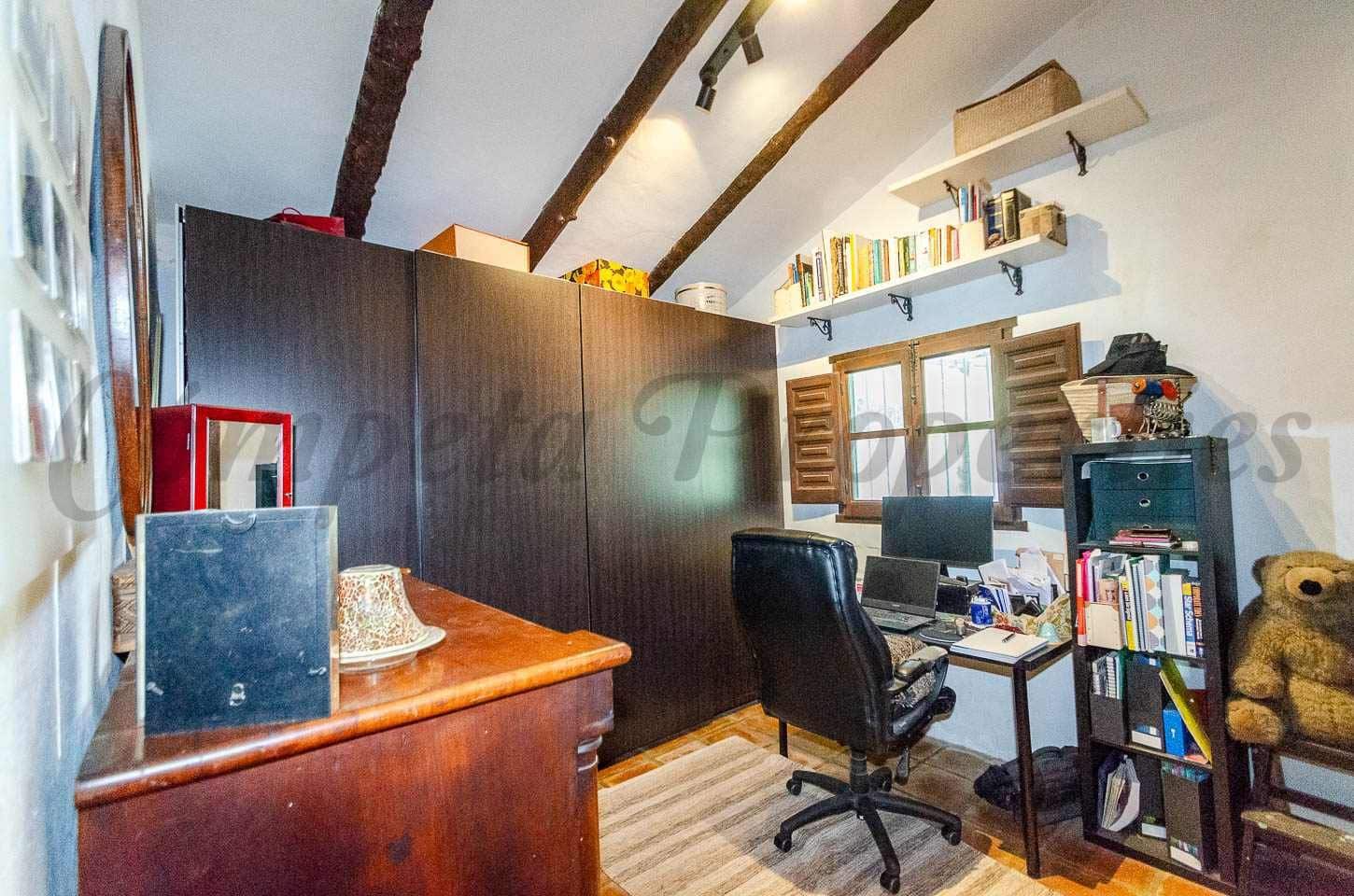 3 chambre Finca/Maison de Campagne à vendre à Archez avec piscine garage - 375 000 € (Ref: 10075713)