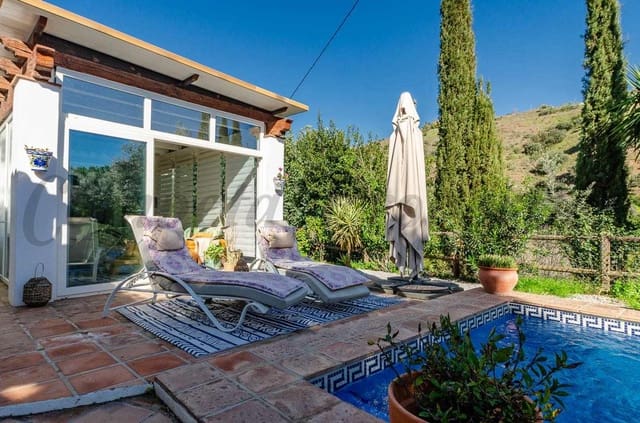 3 chambre Finca/Maison de Campagne à vendre à Archez avec piscine garage - 375 000 € (Ref: 10075713)