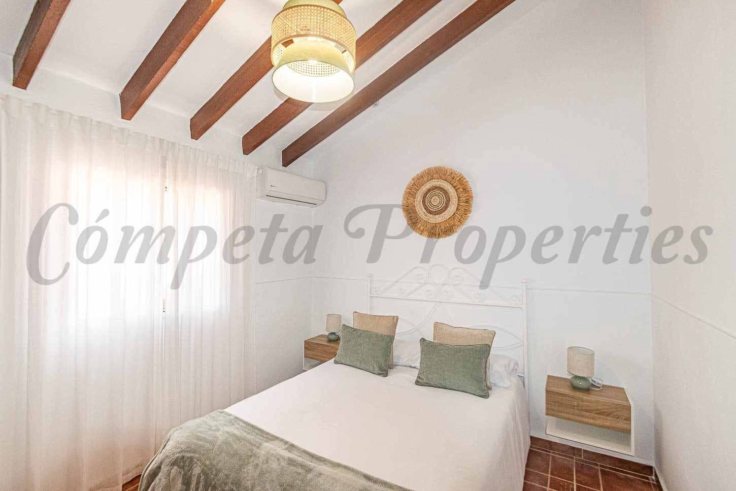 3 soveværelse Finca/Landehus til leje i Torrox med swimmingpool - € 1.500 (Ref: 10075714)