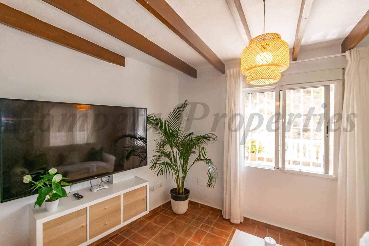 3 soveværelse Finca/Landehus til leje i Torrox med swimmingpool - € 1.500 (Ref: 10075714)