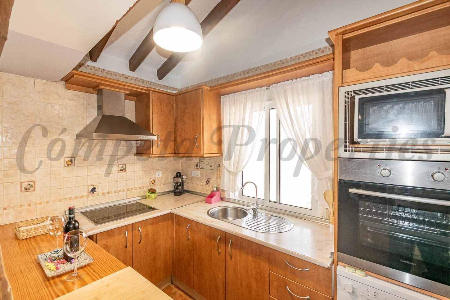 3 soveværelse Finca/Landehus til leje i Torrox med swimmingpool - € 1.500 (Ref: 10075714)