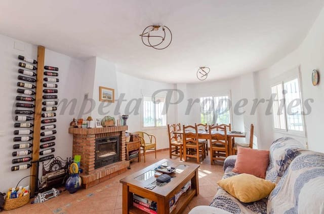 4 quarto Quinta/Casa Rural para venda em Cómpeta com piscina - 399 000 € (Ref: 10075716)