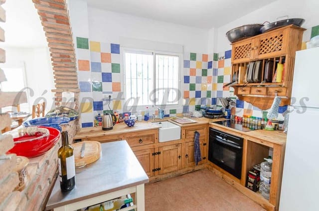 4 quarto Quinta/Casa Rural para venda em Cómpeta com piscina - 399 000 € (Ref: 10075716)