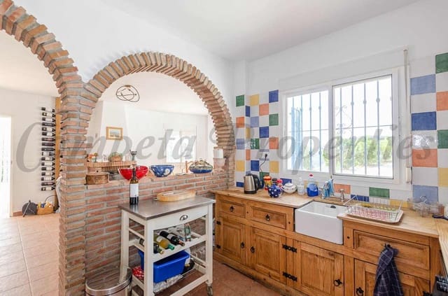 4 quarto Quinta/Casa Rural para venda em Cómpeta com piscina - 399 000 € (Ref: 10075716)