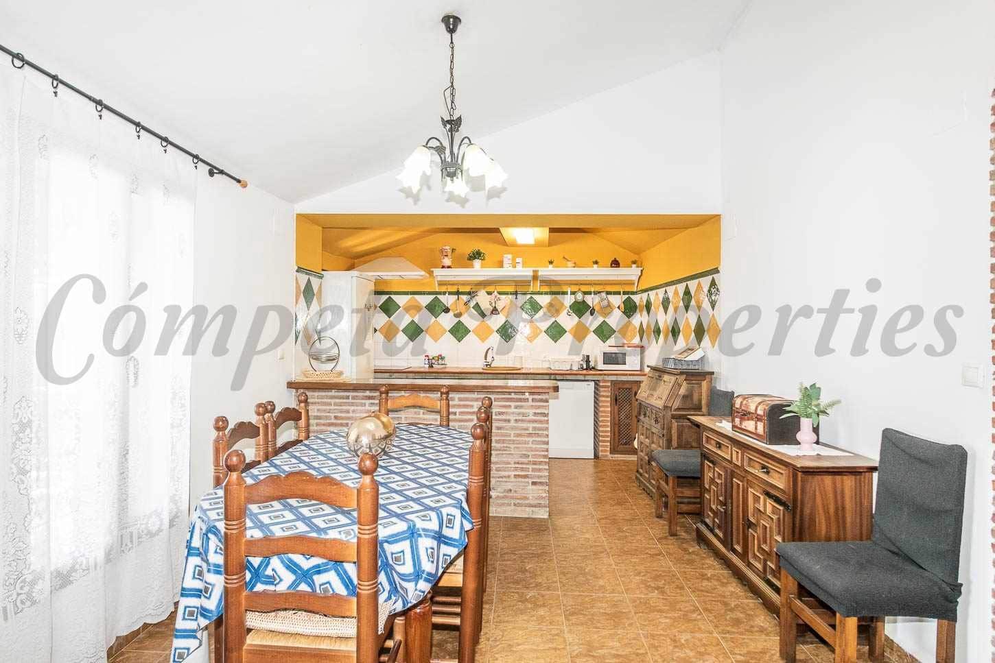 3 soveværelse Finca/Landehus til salg i Torrox med swimmingpool - € 320.000 (Ref: 10075717)
