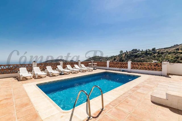 3 quarto Quinta/Casa Rural para venda em Torrox Pueblo, Torrox com piscina - 320 000 € (Ref: 10075717)