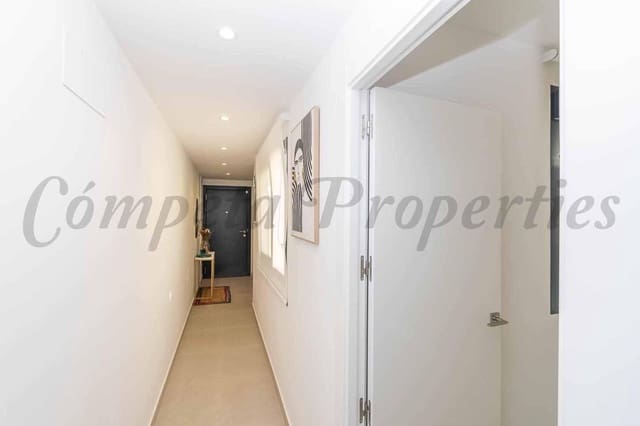 2 quarto Apartamento para arrendar em Torrox-Costa, Torrox com piscina garagem - 1 250 € (Ref: 10075719)