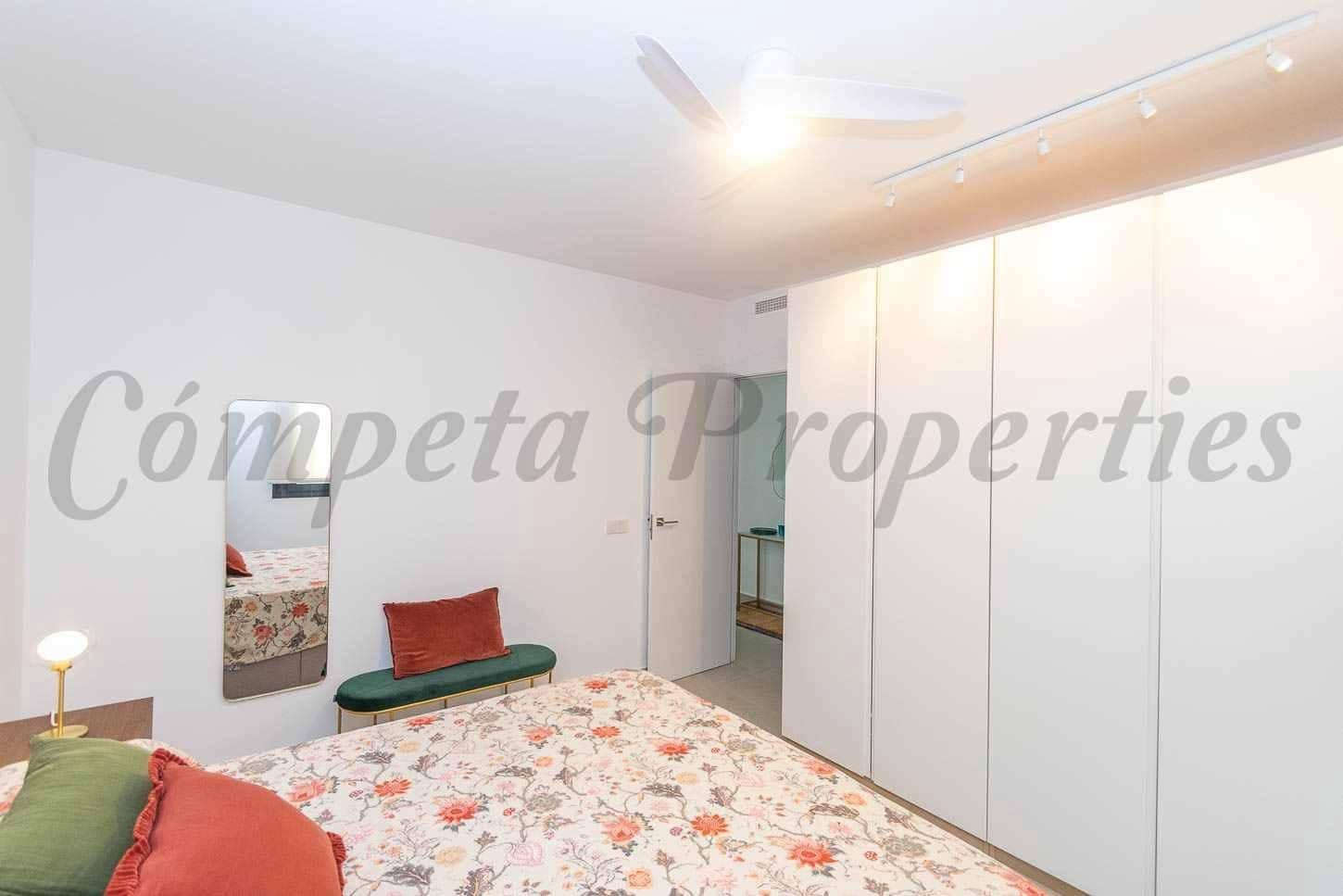 2 quarto Apartamento para arrendar em Torrox-Costa com piscina garagem - 1 250 € (Ref: 10075719)