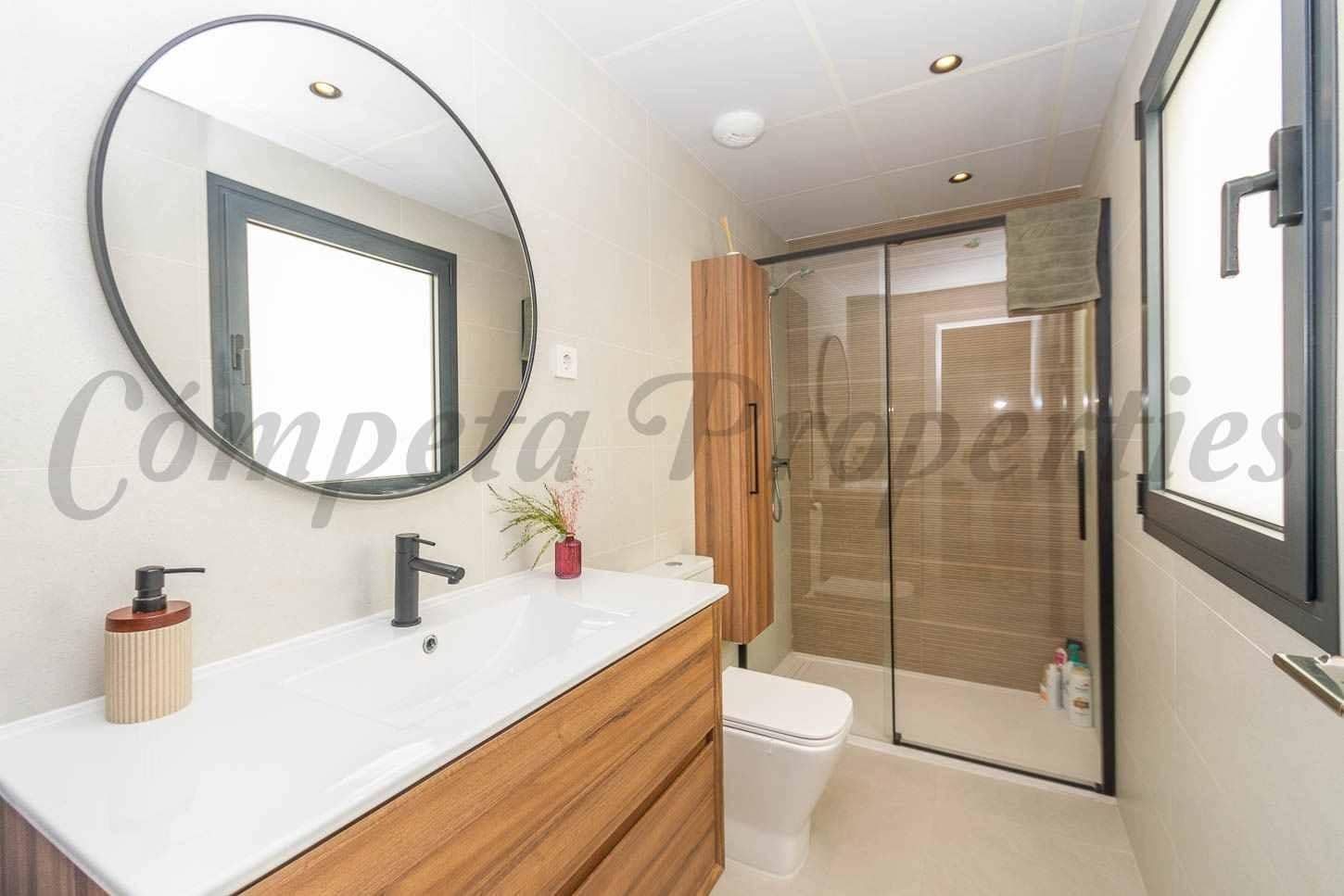 2 quarto Apartamento para arrendar em Torrox-Costa com piscina garagem - 1 250 € (Ref: 10075719)
