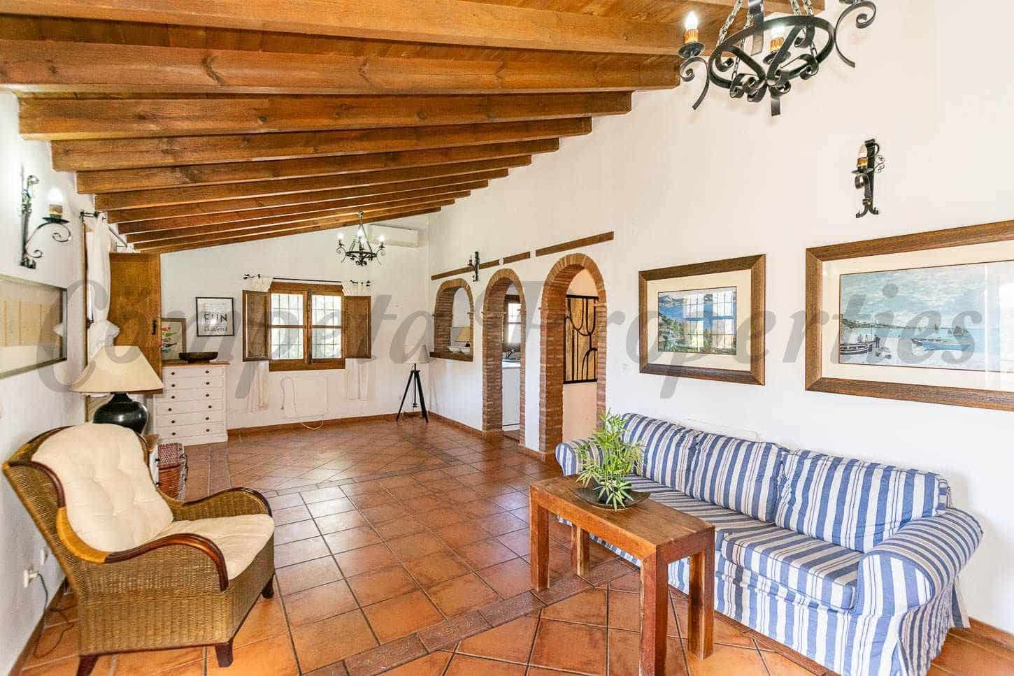 3 camera da letto Finca/Casa di Campagna in vendita in Competa con piscina - 395.000 € (Rif: 10075720)