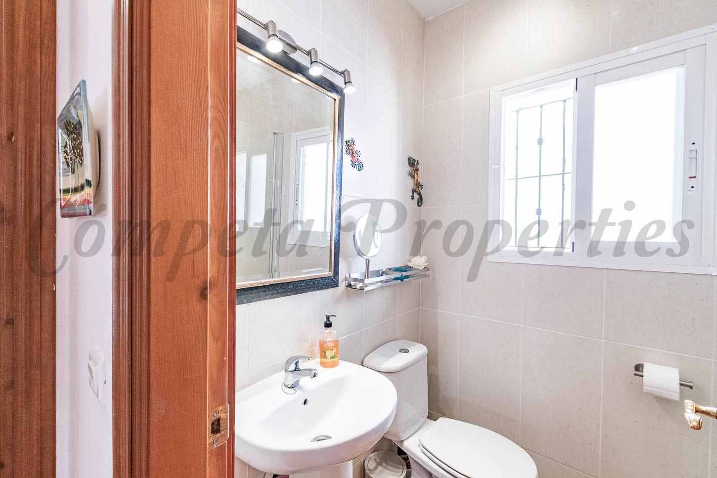 5 slaapkamer Finca/Landhuis te koop in Torrox met zwembad garage - € 595.000 (Ref: 10075721)