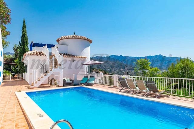 5 makuuhuone Maalaistalo myytävänä paikassa Torrox Pueblo, Torrox mukana uima-altaan 
autotalli - 595 000 € (Ref: 10075721)