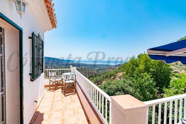 5 makuuhuone Maalaistalo myytävänä paikassa Torrox Pueblo, Torrox mukana uima-altaan 
autotalli - 595 000 € (Ref: 10075721)