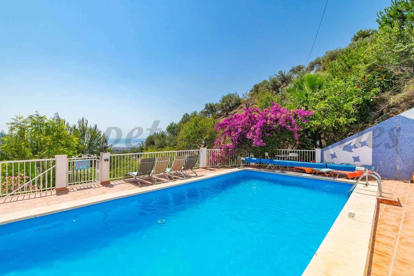 5 slaapkamer Finca/Landhuis te koop in Torrox met zwembad garage - € 595.000 (Ref: 10075721)