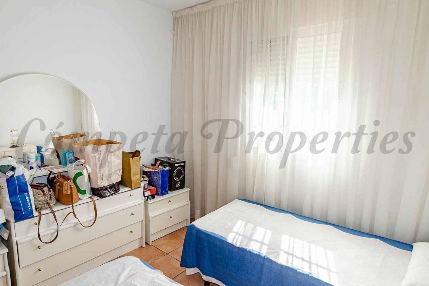 2 soveværelse Finca/Landehus til salg i Canillas de Albaida med garage - € 289.700 (Ref: 10075722)