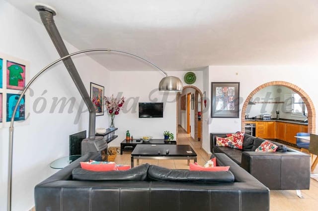 5 chambre Finca/Maison de Campagne à vendre à Cómpeta avec piscine - 575 000 € (Ref: 10075723)