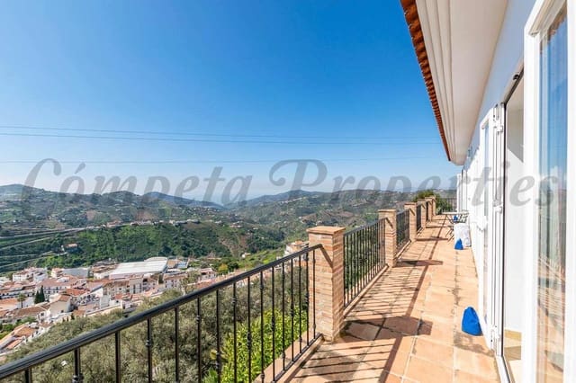 5 chambre Finca/Maison de Campagne à vendre à Cómpeta avec piscine - 575 000 € (Ref: 10075723)