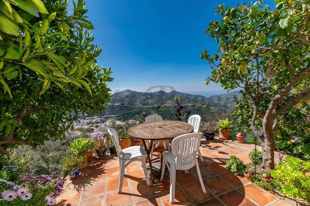 5 chambre Finca/Maison de Campagne à vendre à Cómpeta avec piscine - 575 000 € (Ref: 10075723)