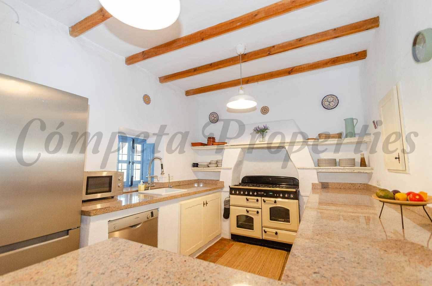 4 sypialnia Finka/Dom wiejski na sprzedaż w Competa z basenem - 549 999 € (Ref: 10075724)
