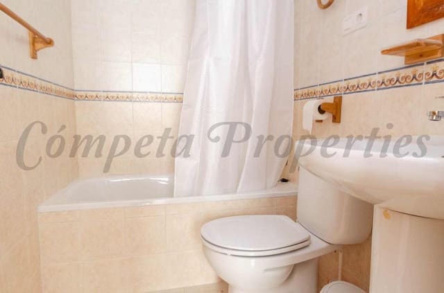 1 Zimmer Apartment zu vermieten in Cómpeta - 590 € (Ref: 10075727)