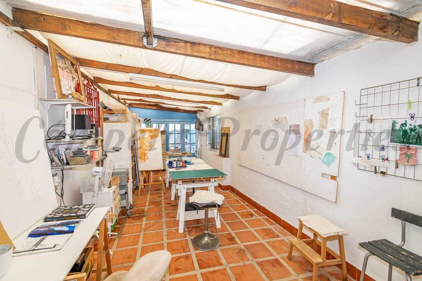 4 soverom Finca/Herregård til salgs i Torrox med svømmebasseng garasje - € 475 000 (Ref: 10075729)