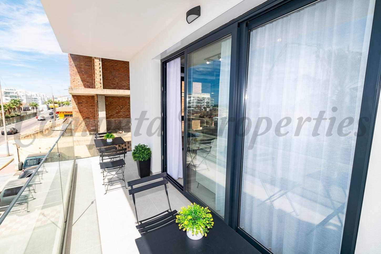 2 sypialnia Apartament do wynajęcia w El Morche z basenem garażem - 1 200 € (Ref: 10075730)
