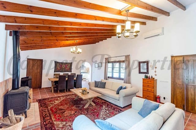 2 sovrum Finca/Hus på landet för semesterbostäder i Archez med pool garage - 1 150 € (Ref: 10075734)
