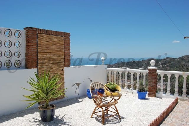7 quarto Quinta/Casa Rural para venda em Torrox Pueblo, Torrox com piscina garagem - 750 000 € (Ref: 10075736)