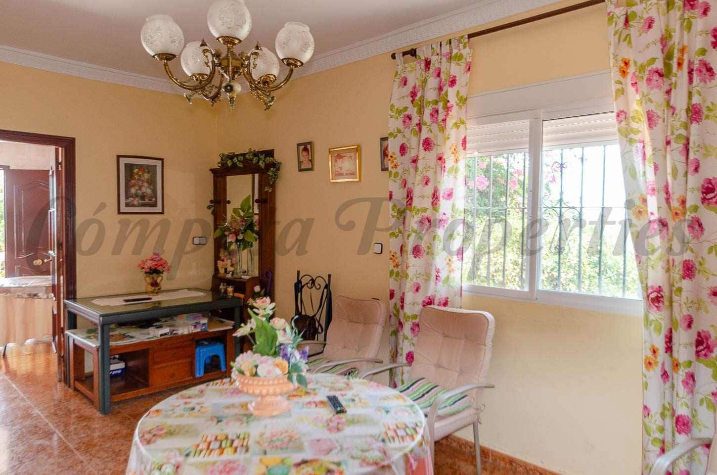 3 chambre Finca/Maison de Campagne à vendre à Almayate avec piscine - 480 000 € (Ref: 10075739)