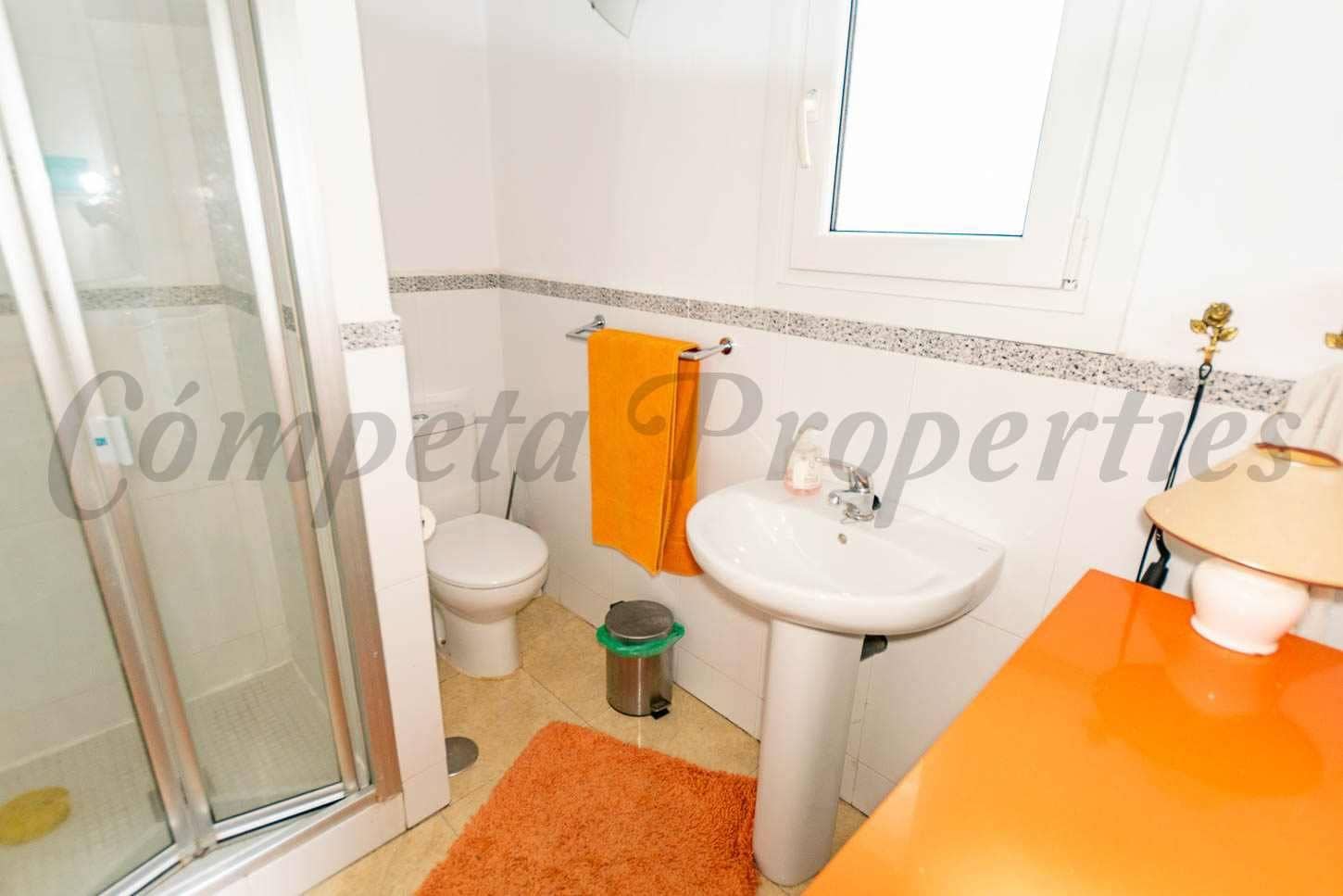 4 bedroom Finca/Country House for sale in Competa with pool garage - € 599,000 (Ref: 10075742)