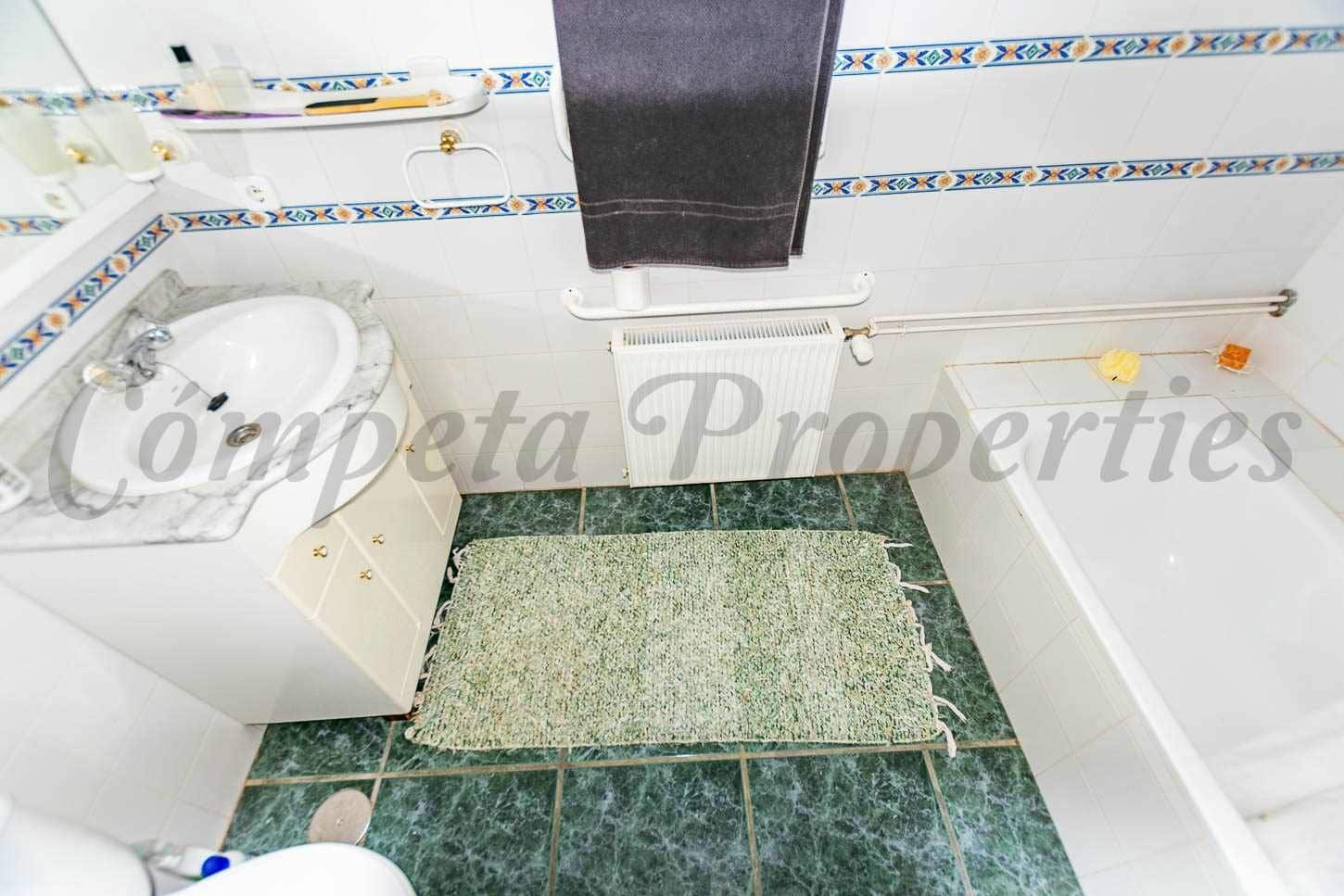 4 bedroom Finca/Country House for sale in Competa with pool garage - € 599,000 (Ref: 10075742)