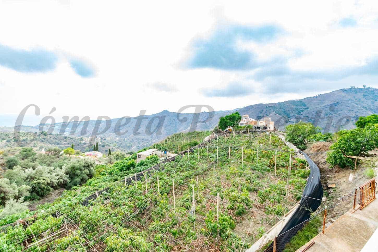 3 camera da letto Finca/Casa di Campagna in vendita in Torrox con piscina garage - 420.000 € (Rif: 10075743)