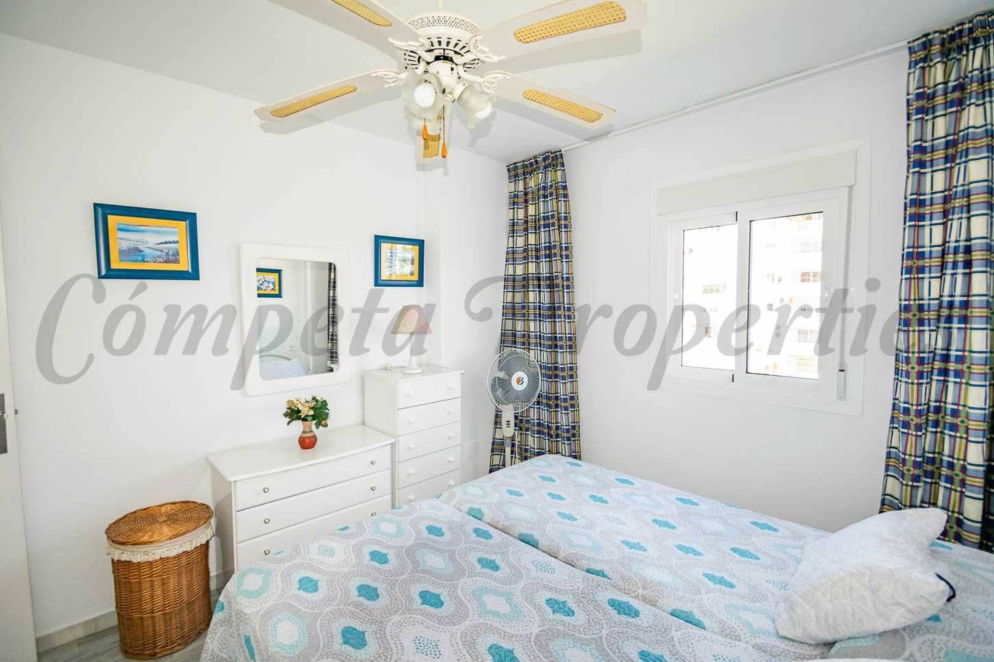 1 slaapkamer Appartement te huur in Torrox-Costa met zwembad - € 850 (Ref: 10075745)