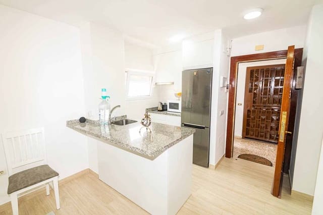 1 soverom Leilighet til leie i Torrox-Costa, Torrox - € 750 (Ref: 10075747)