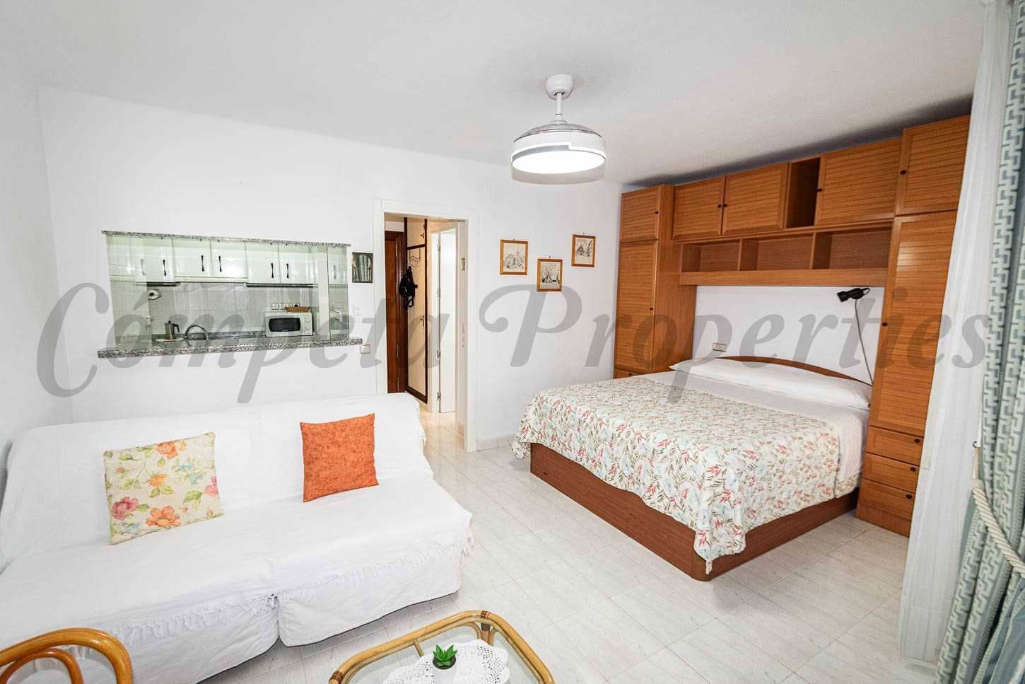 1 Zimmer Apartment zu vermieten in Torrox mit Pool - 700 € (Ref: 10075749)