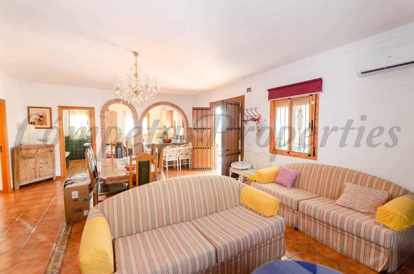 9 sovrum Finca/Hus på landet att hyra i Competa med pool - 3 125 € (Ref: 10075752)