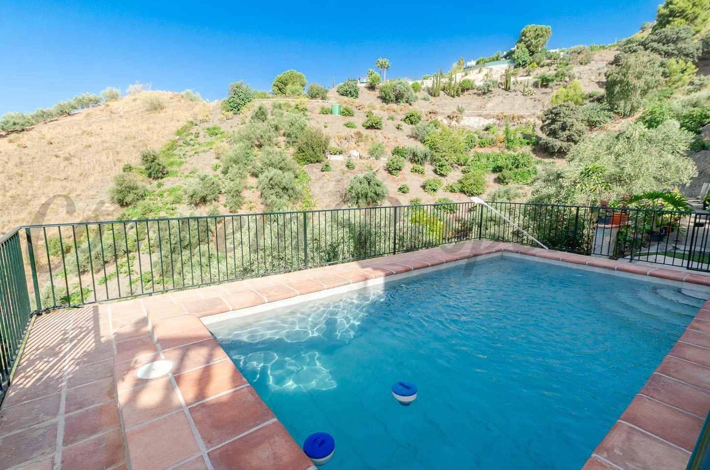 9 sovrum Finca/Hus på landet att hyra i Competa med pool - 3 125 € (Ref: 10075752)