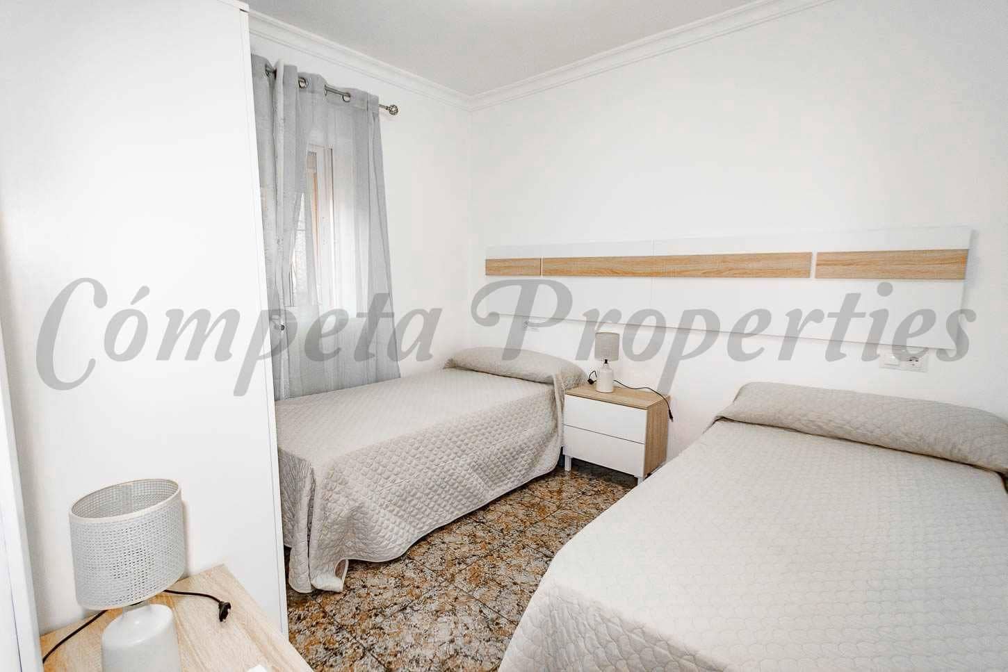 2 Zimmer Apartment zu vermieten in Torrox - 800 € (Ref: 10075754)