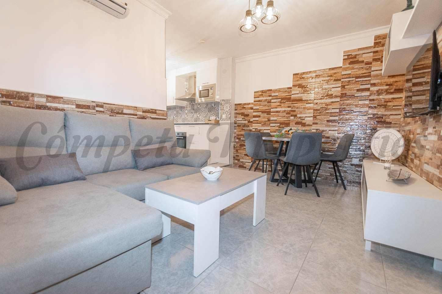 2 Zimmer Apartment zu vermieten in Torrox - 800 € (Ref: 10075754)