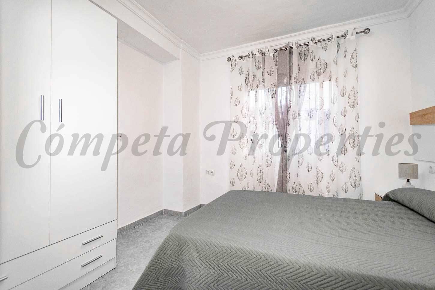2 Zimmer Apartment zu vermieten in Torrox - 800 € (Ref: 10075754)