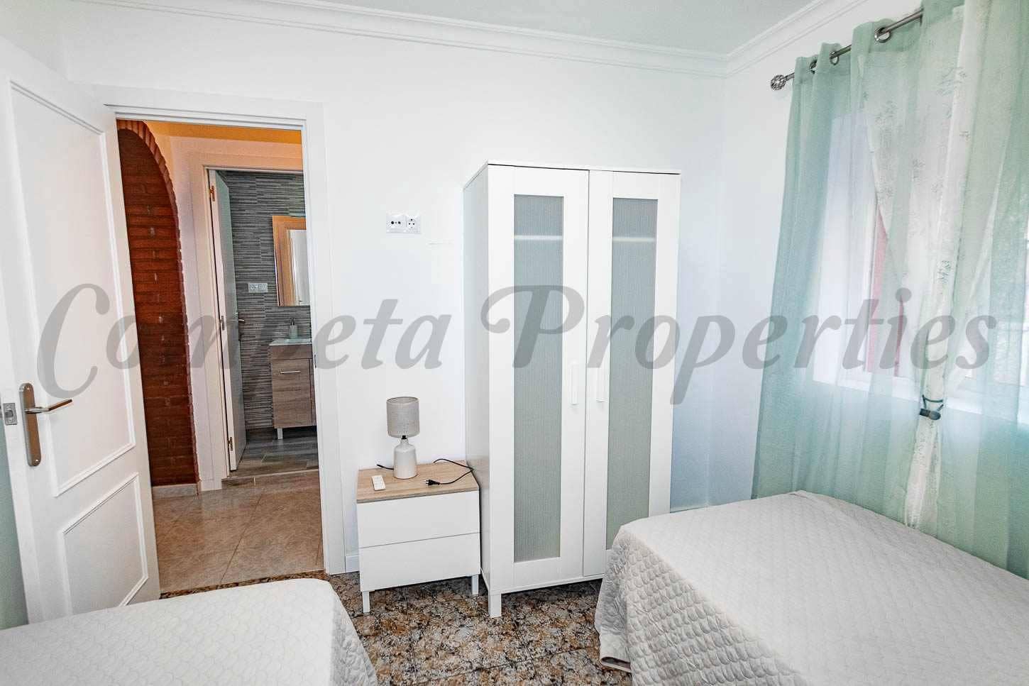 2 Zimmer Apartment zu vermieten in Torrox - 800 € (Ref: 10075754)