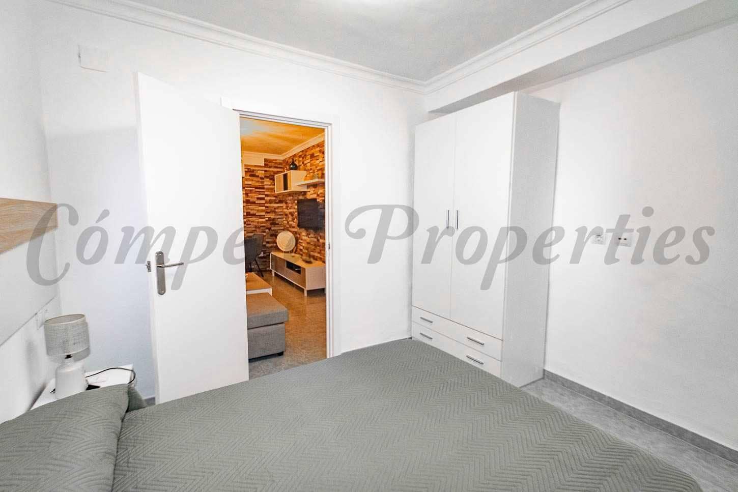 2 Zimmer Apartment zu vermieten in Torrox - 800 € (Ref: 10075754)