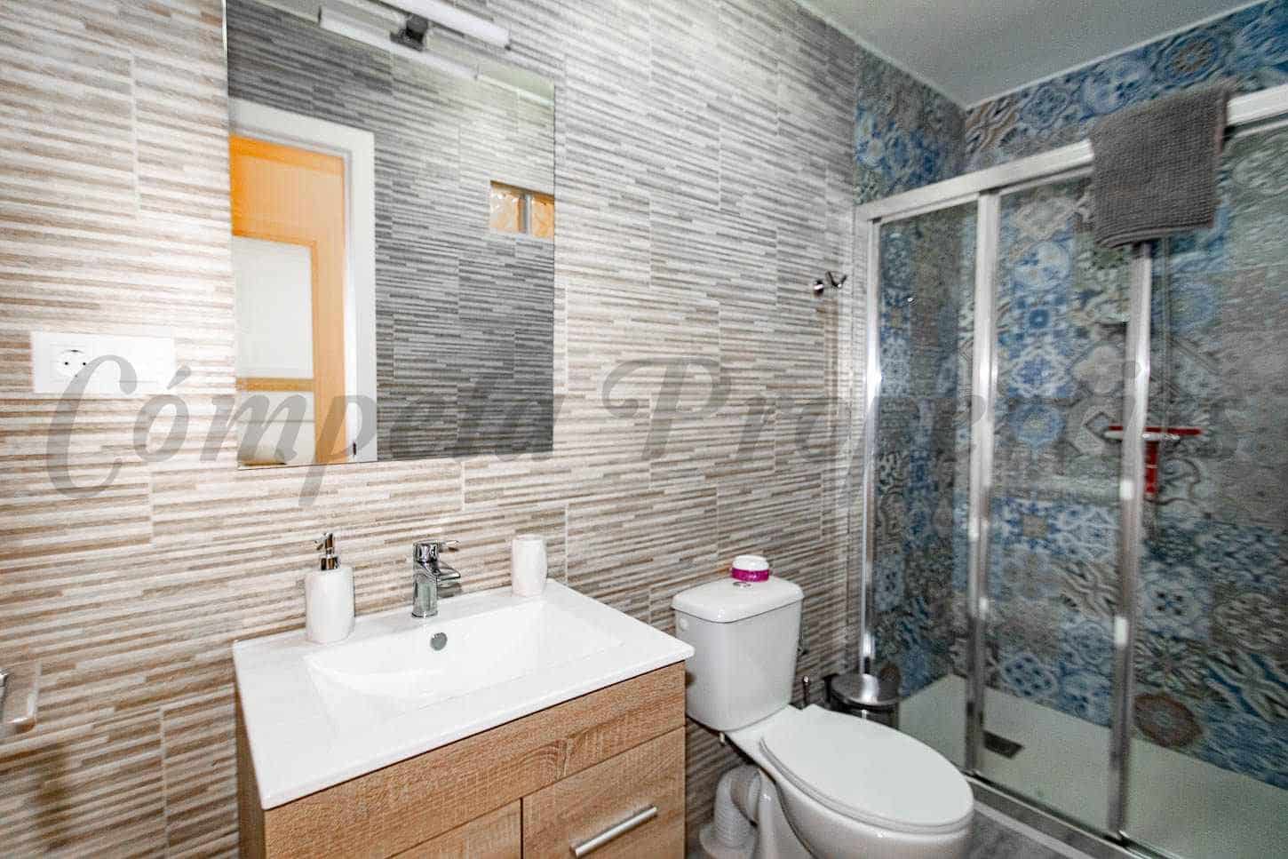 2 Zimmer Apartment zu vermieten in Torrox - 800 € (Ref: 10075754)