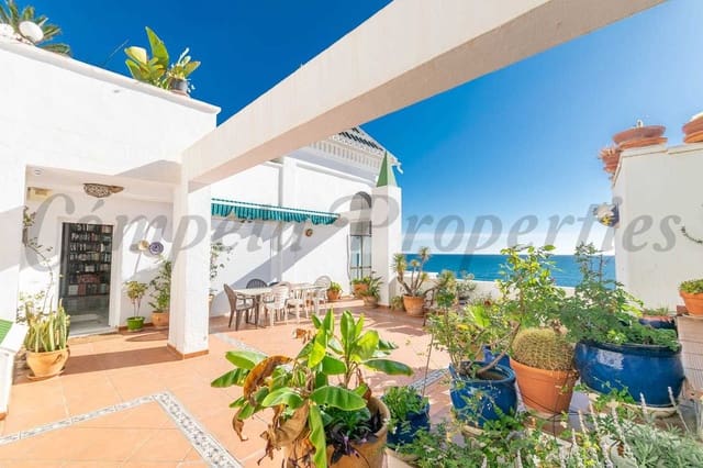 3 sypialnia Dom szeregowy na sprzedaż w Torrox-Costa, Torrox z basenem garażem - 880 000 € (Ref: 10075757)