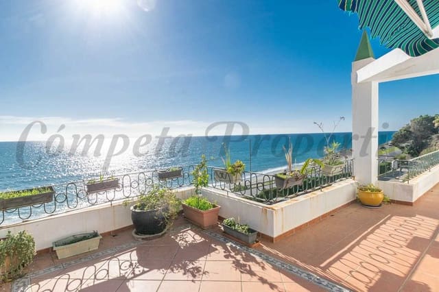 3 sypialnia Dom szeregowy na sprzedaż w Torrox-Costa, Torrox z basenem garażem - 880 000 € (Ref: 10075757)