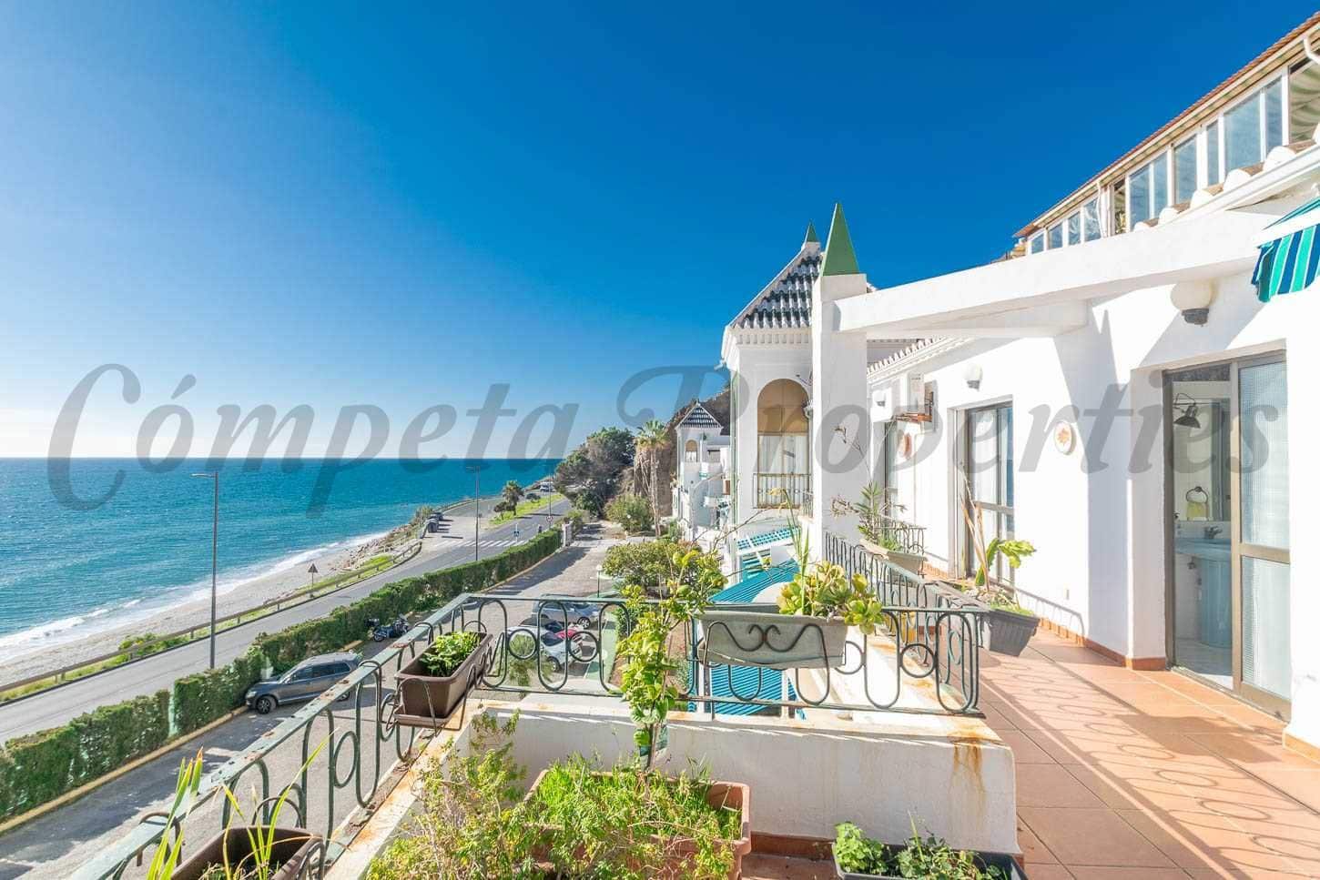 3 sypialnia Dom szeregowy na sprzedaż w Torrox-Costa z basenem garażem - 880 000 € (Ref: 10075757)
