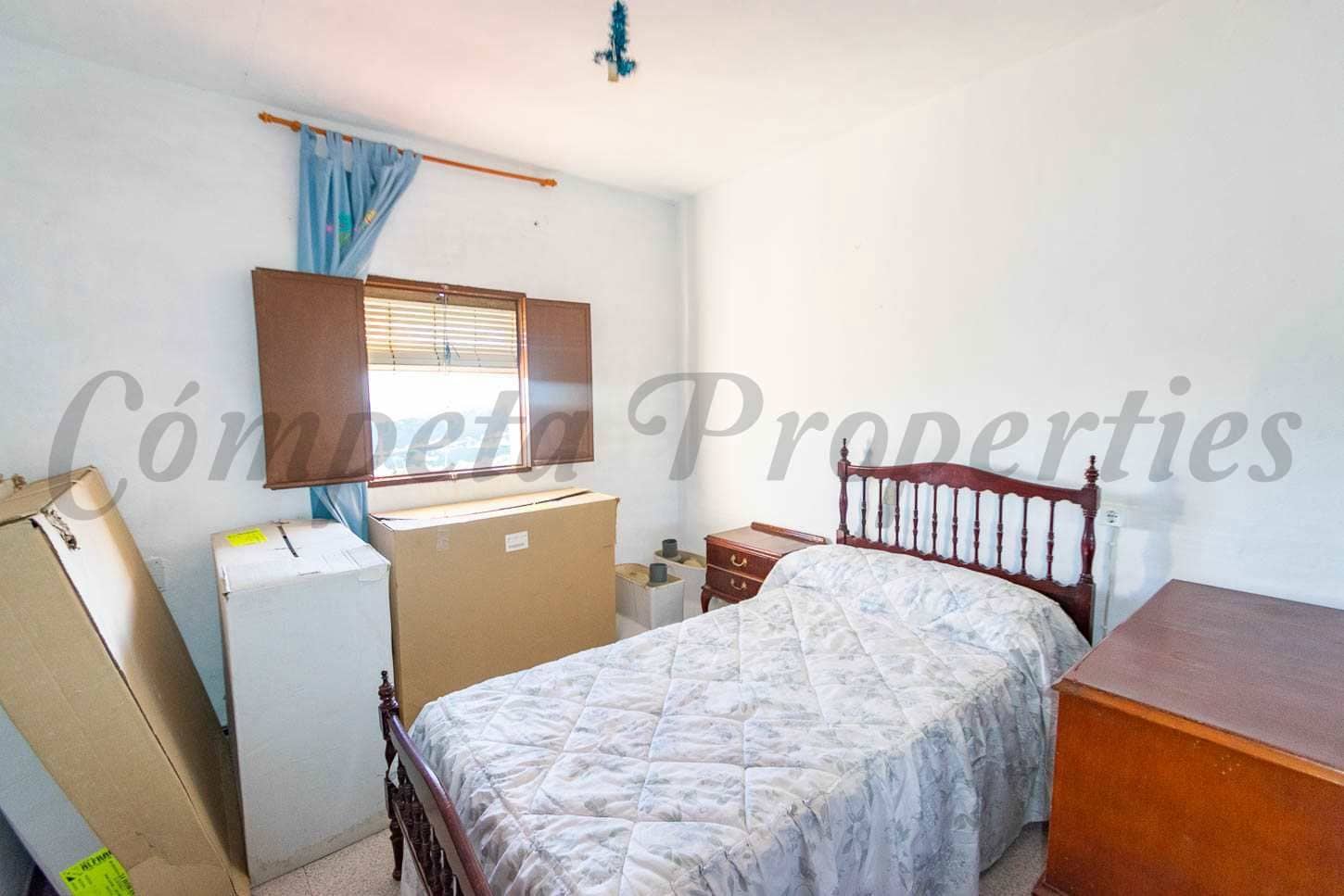 3 chambre Finca/Maison de Campagne à vendre à Canillas de Albaida avec garage - 350 000 € (Ref: 10075759)