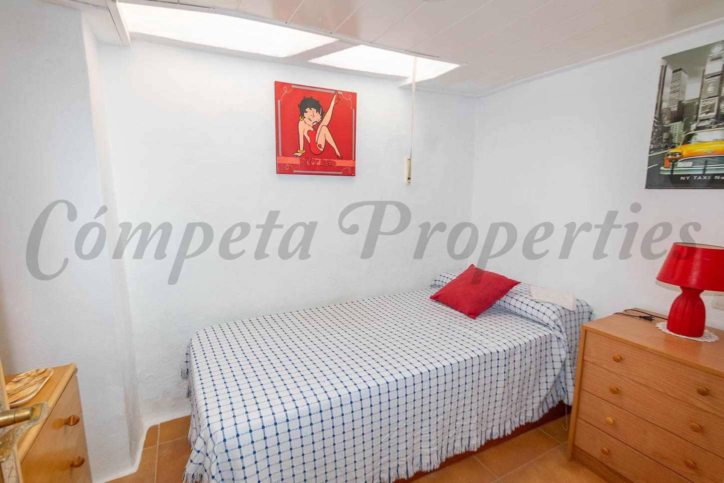 3 soverom Leilighet til leie i Torrox-Costa med svømmebasseng - € 800 (Ref: 10075761)